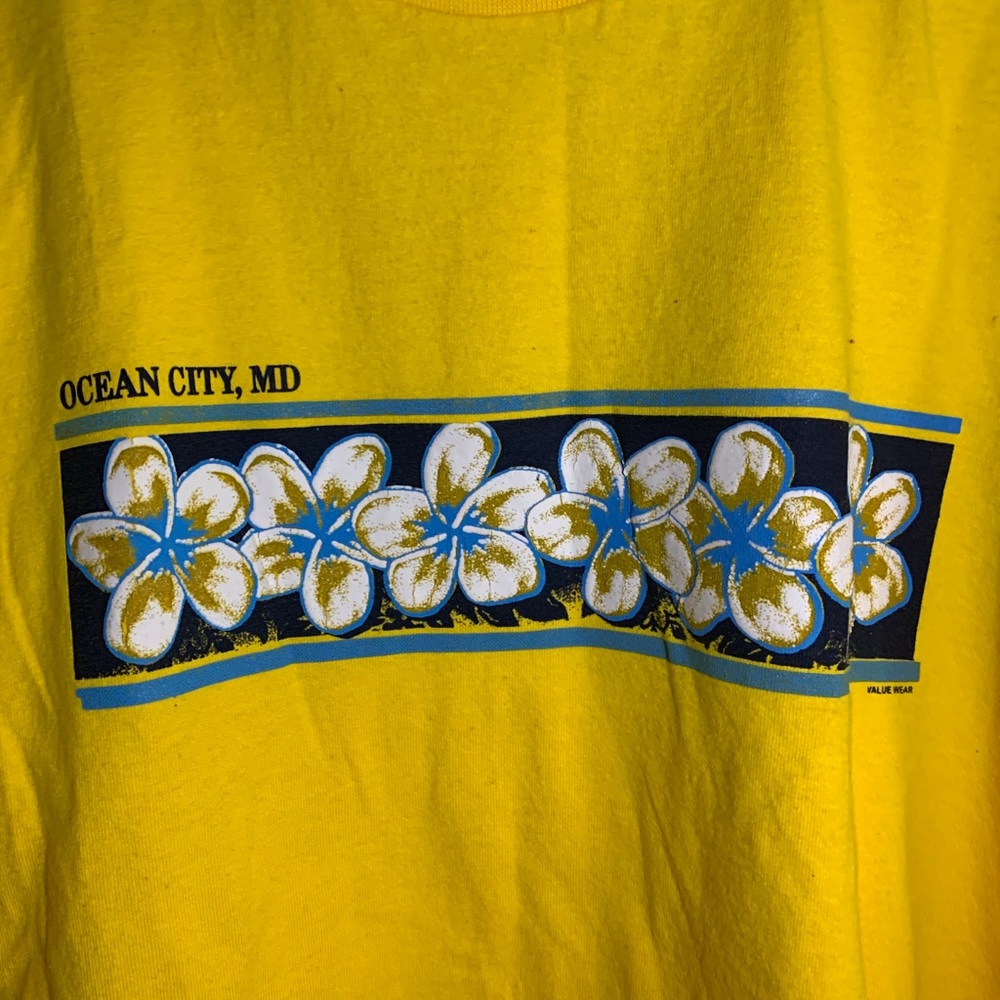 big tee - Picture 2 of 3
